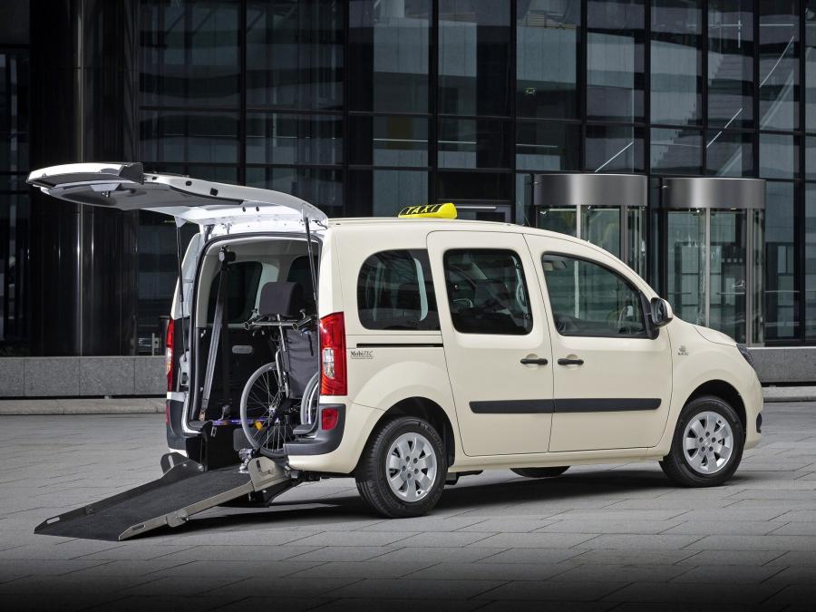  Mercedes-Benz Citan Taxi 2013 года  (фото 4 из 6)